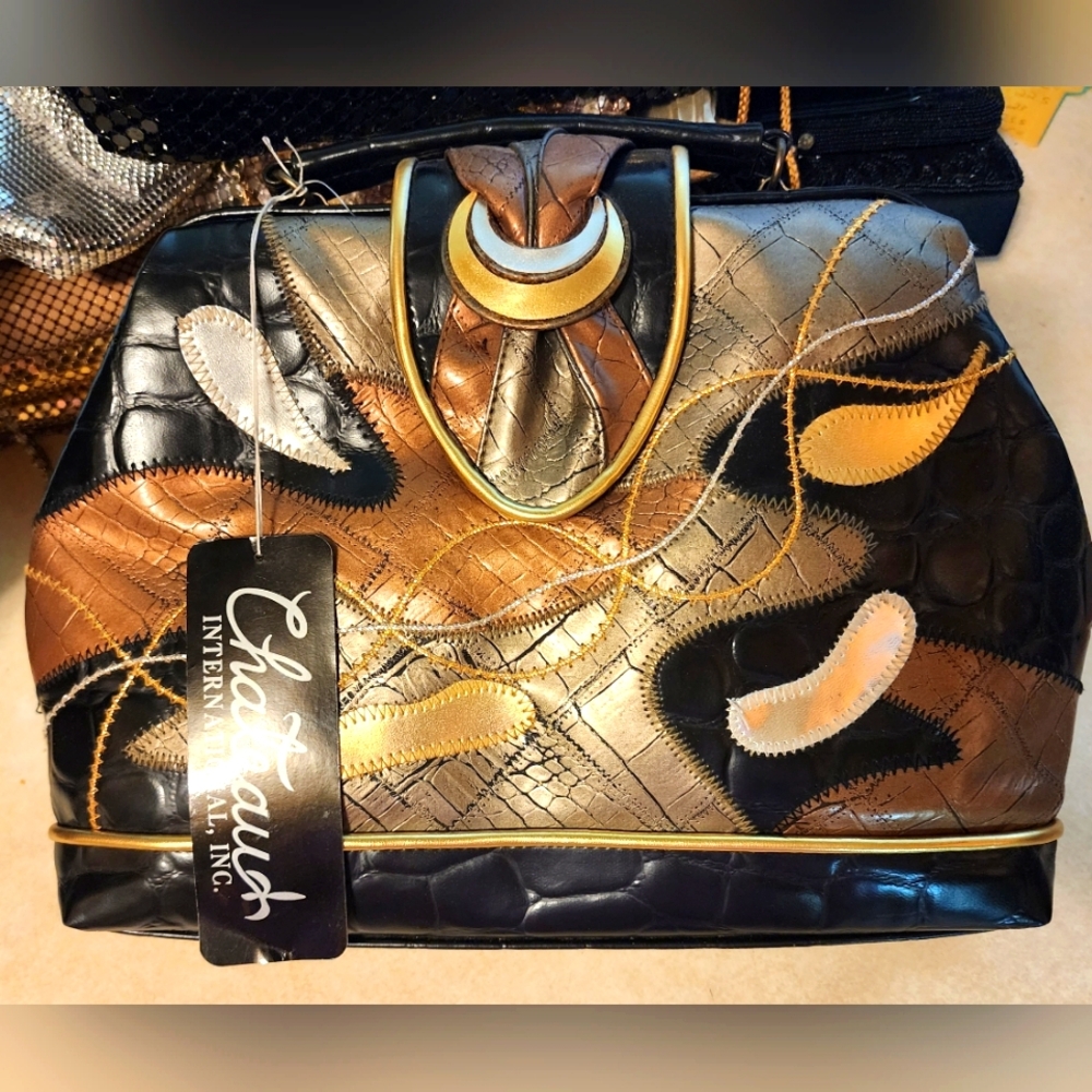 Vintage Chateau handbag NEW